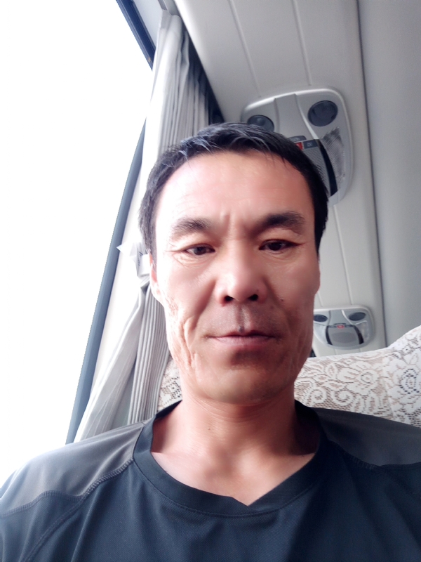 真心诚意的第一张照片--梅州相亲服务中心