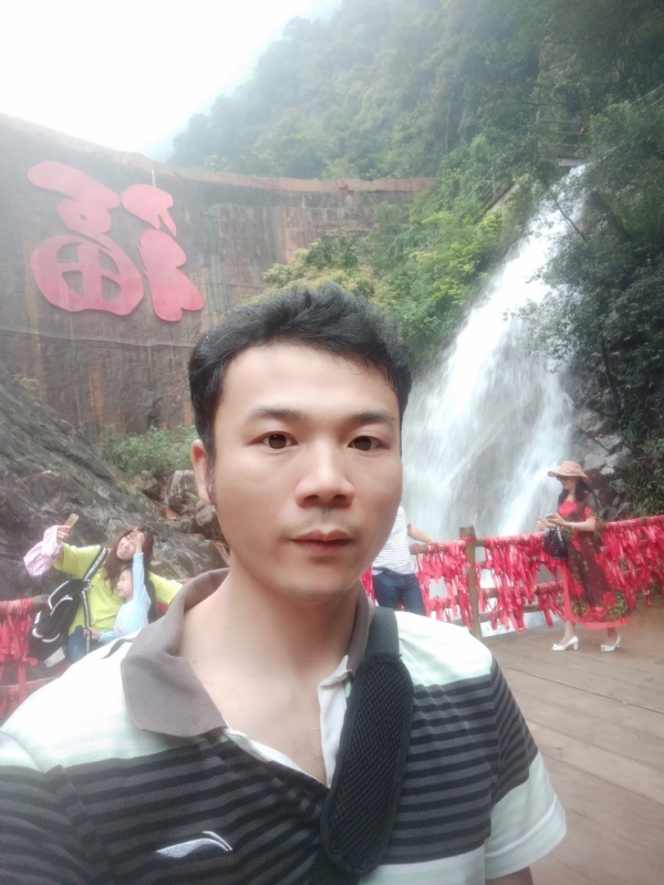 珊珊您是珊无无无妻的第一张照片--梅州相亲服务中心