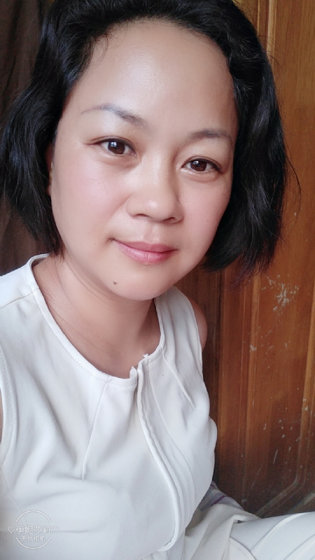 催乳师的第一张照片--梅州相亲服务中心