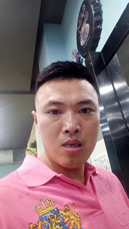 天寻健的第一张照片--梅州相亲服务中心