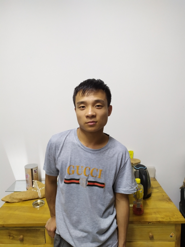 站着等你三千年的第一张照片--梅州相亲服务中心