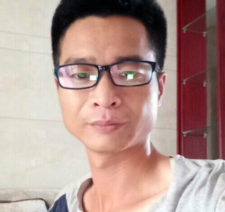 宜兴老鼠的第二张照片--梅州相亲服务中心