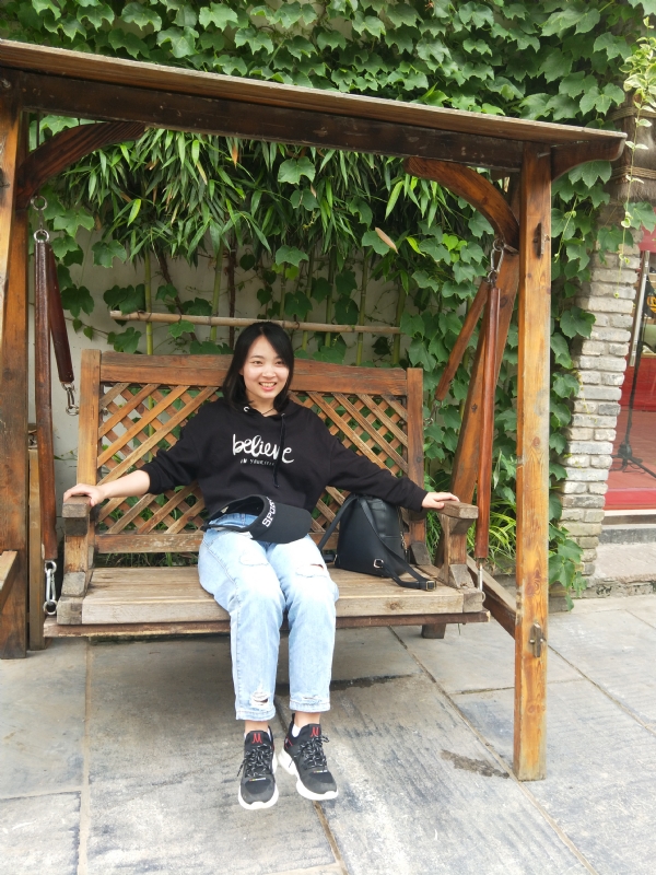 KT的第一张照片--梅州相亲服务中心