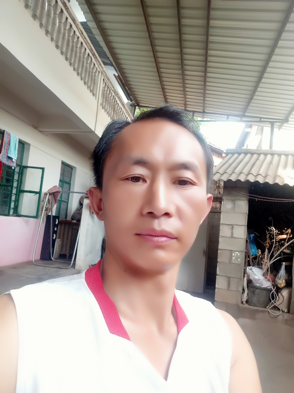 白鸽的第一张照片--梅州相亲服务中心