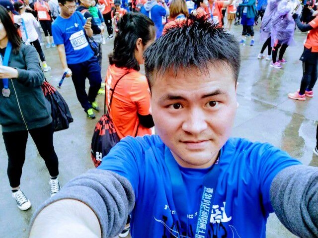 小五在跳舞的第一张照片--梅州相亲服务中心