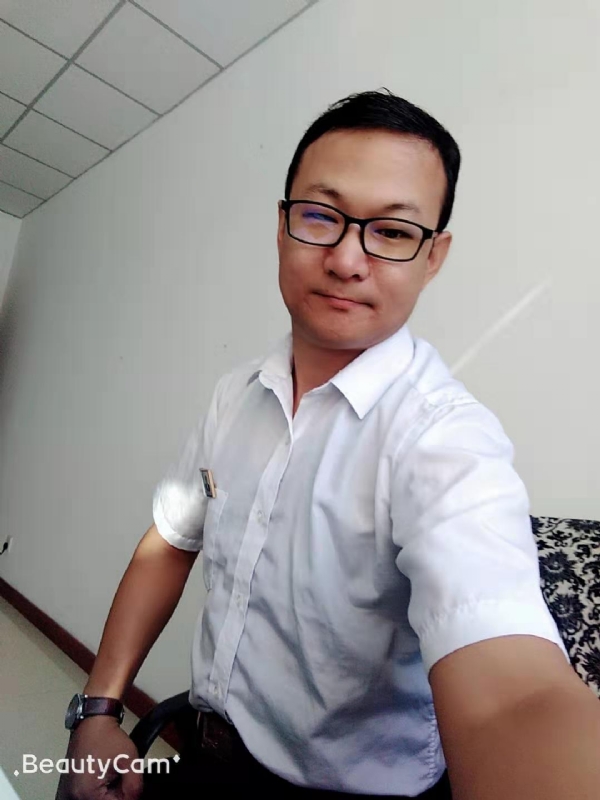 小飞的第一张照片--梅州相亲服务中心