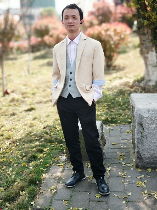 四叶草的第一张照片--梅州相亲服务中心