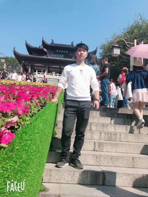 坦然的第二张照片--梅州相亲服务中心