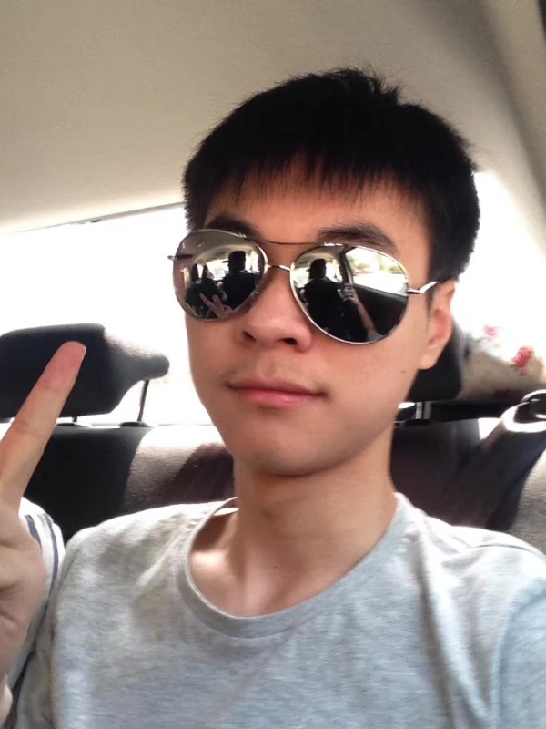 鱼头zzz的第一张照片--梅州相亲服务中心