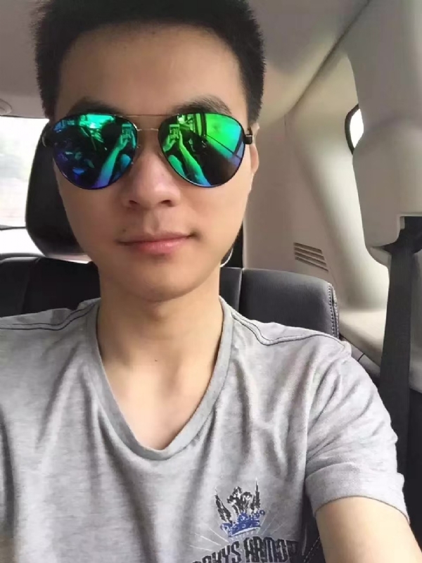 鱼头zzz的第六张照片--梅州相亲服务中心