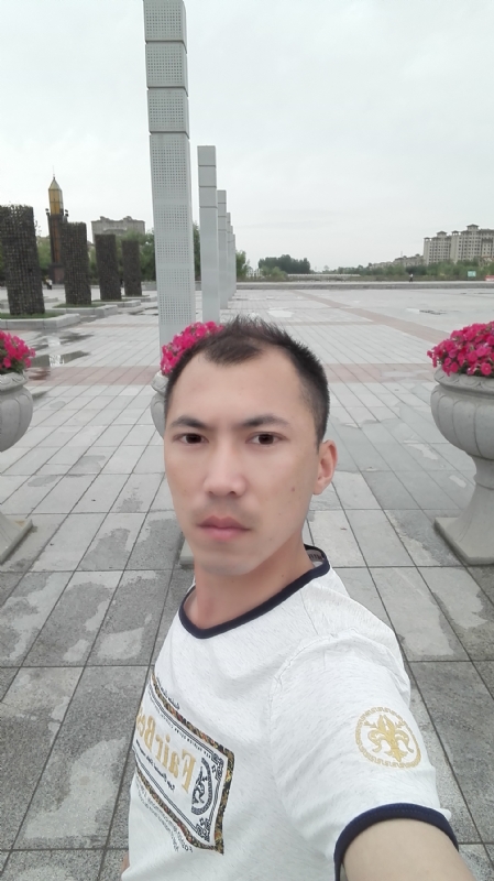 天平的第一张照片--梅州相亲服务中心