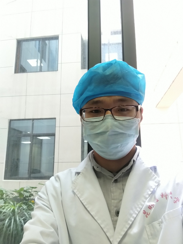 口腔小医生的第一张照片--梅州相亲服务中心