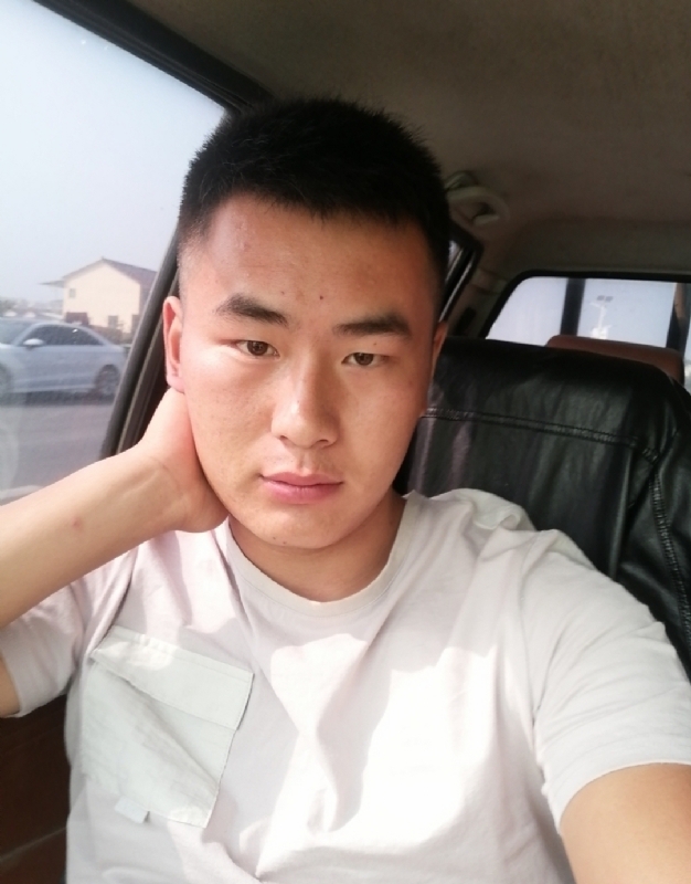 马宏亮的第二张照片--梅州相亲服务中心