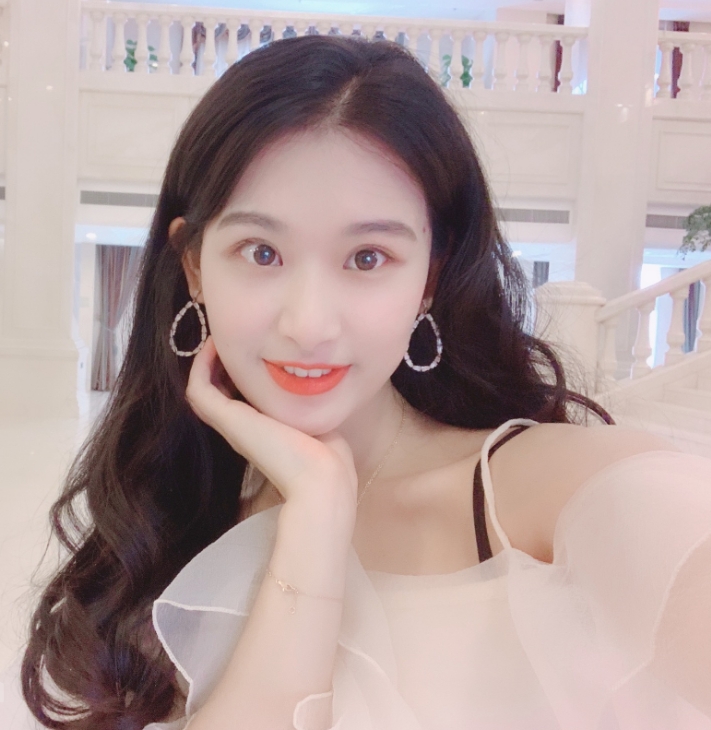 薇信zsqyaer的第一张照片--梅州相亲服务中心