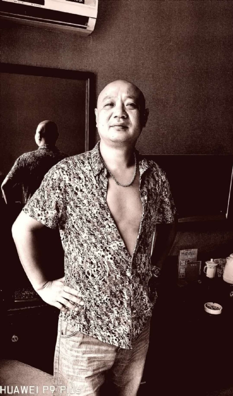 该谁是谁的第一张照片--梅州相亲服务中心