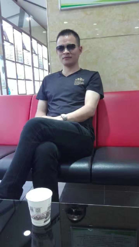 珍惜的第一张照片--梅州相亲服务中心