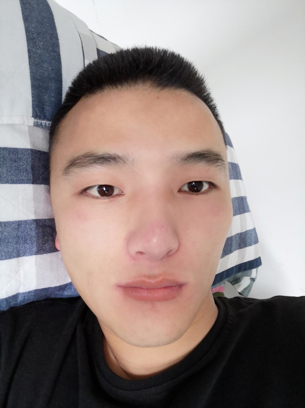 诚信交友的第一张照片--梅州相亲服务中心