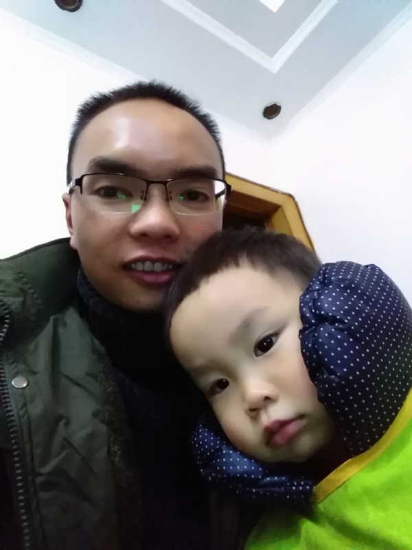 123木头人的第一张照片--梅州相亲服务中心