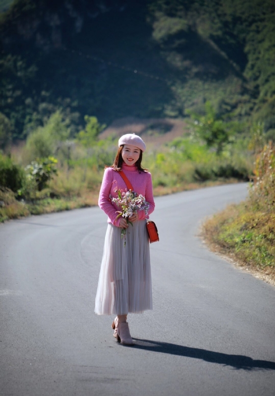 素年锦时的第二张照片--梅州相亲服务中心