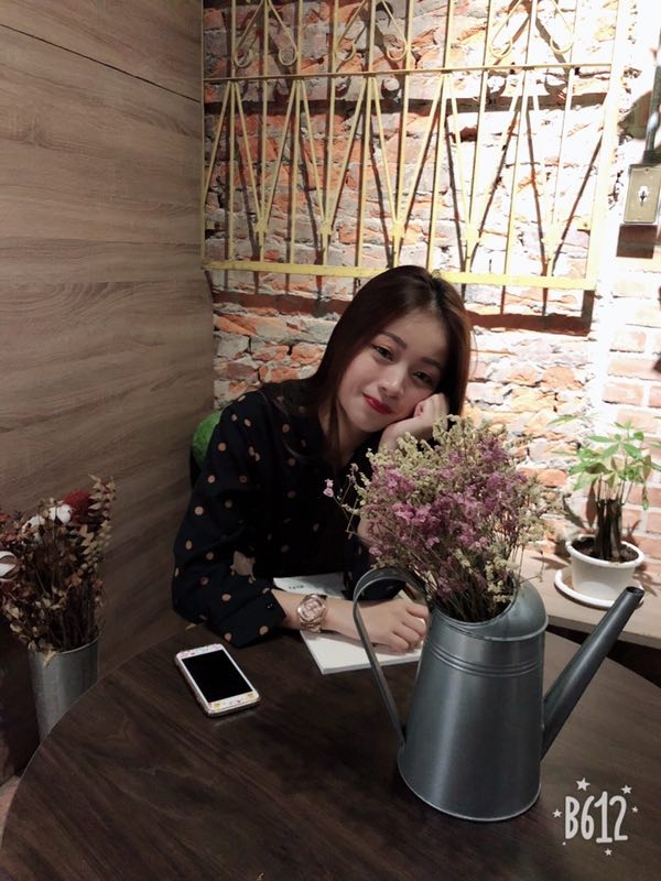 瑶瑶呀的第一张照片--梅州相亲服务中心