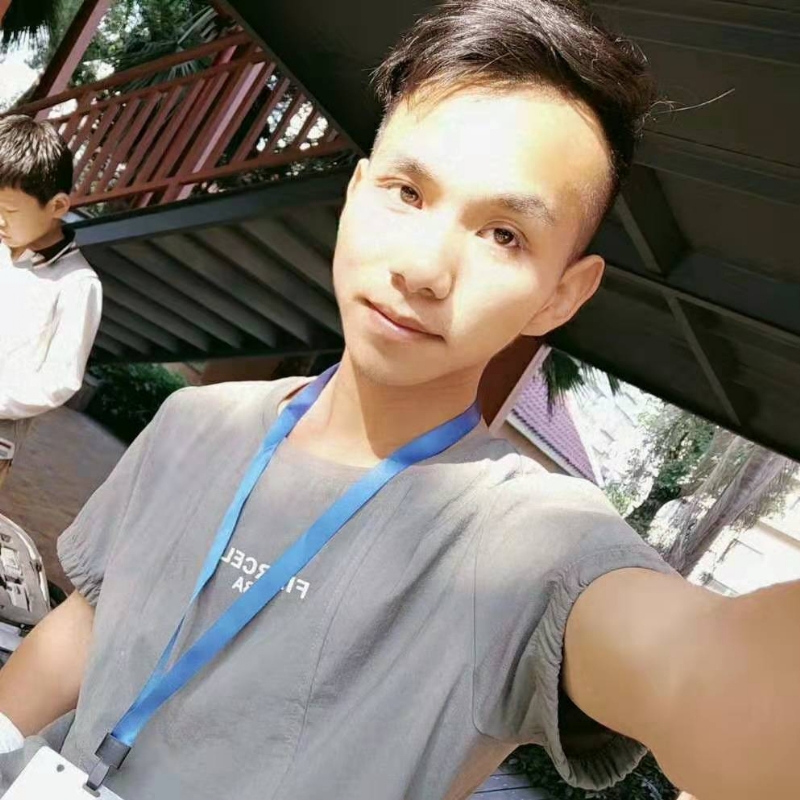 公子你好的第一张照片--梅州相亲服务中心