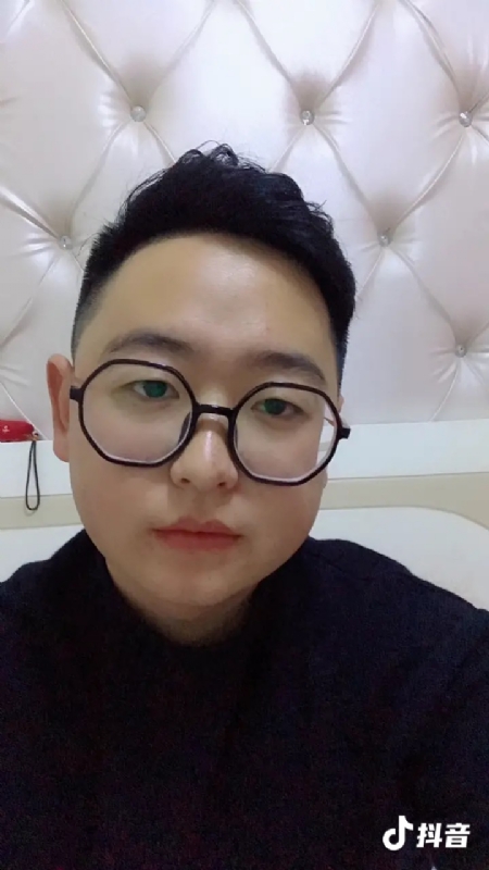 杰森的第一张照片--梅州相亲服务中心