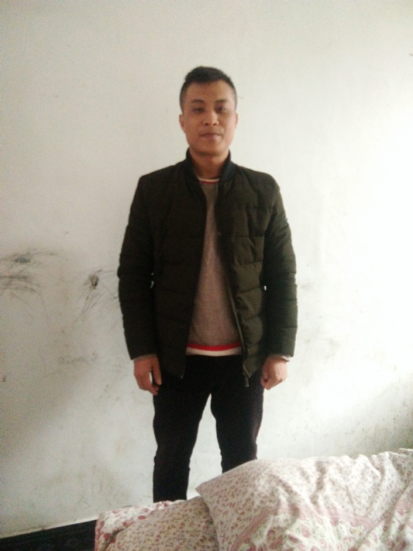 真心换真情的第一张照片--梅州相亲服务中心