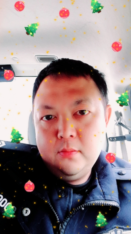 恨孤独的第一张照片--梅州相亲服务中心