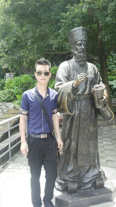 一生中最爱的第一张照片--梅州相亲服务中心