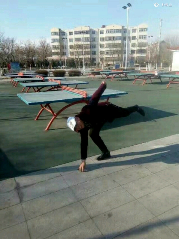 载正的第二张照片--梅州相亲服务中心