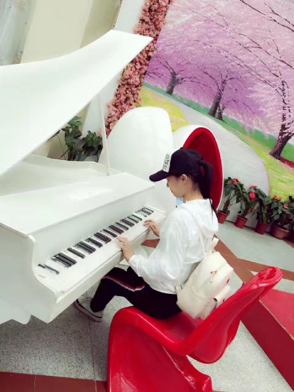 0+7的第一张照片--梅州相亲服务中心