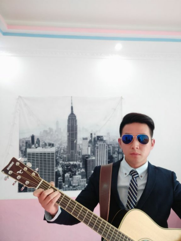 知心男友的第一张照片--梅州相亲服务中心