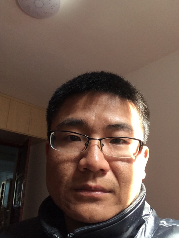 余浩浩的第一张照片--梅州相亲服务中心