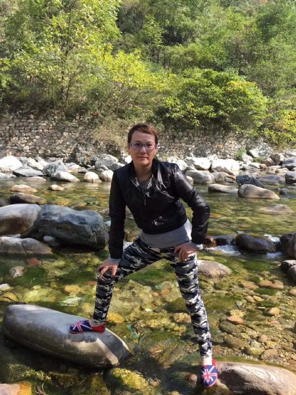 金鑫的第一张照片--梅州相亲服务中心