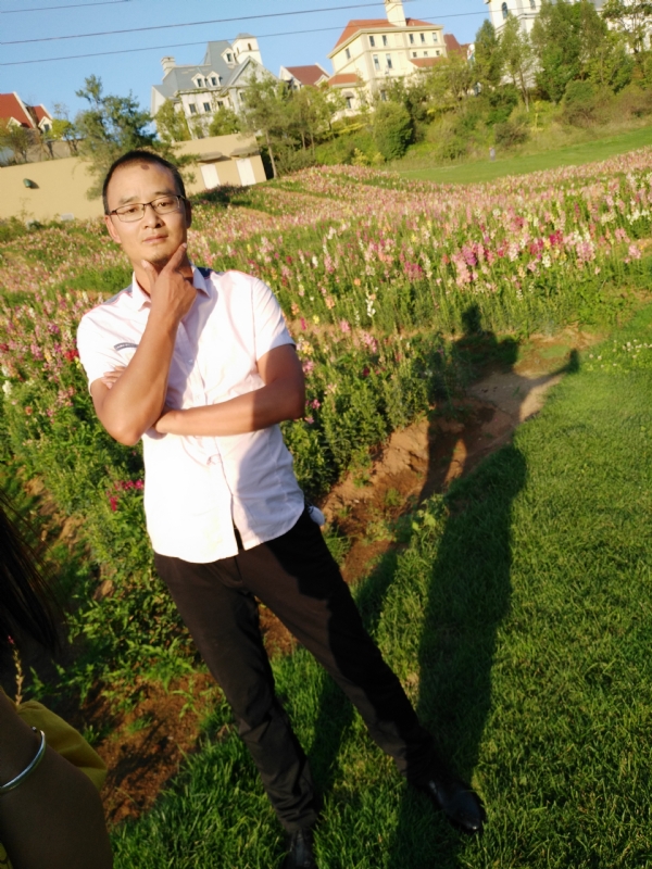 爱归零的第二张照片--梅州相亲服务中心