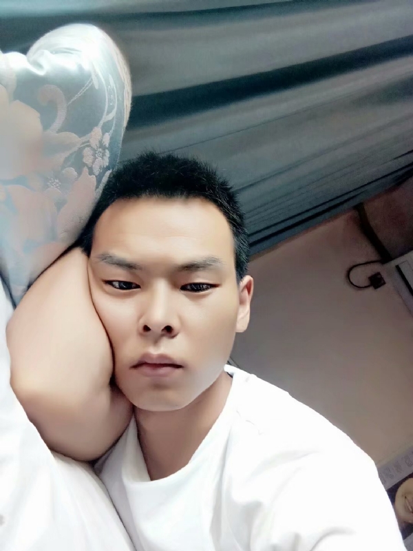 琪子心的第一张照片--梅州相亲服务中心