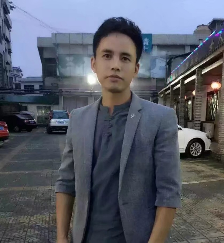 华谢的第一张照片--梅州相亲服务中心