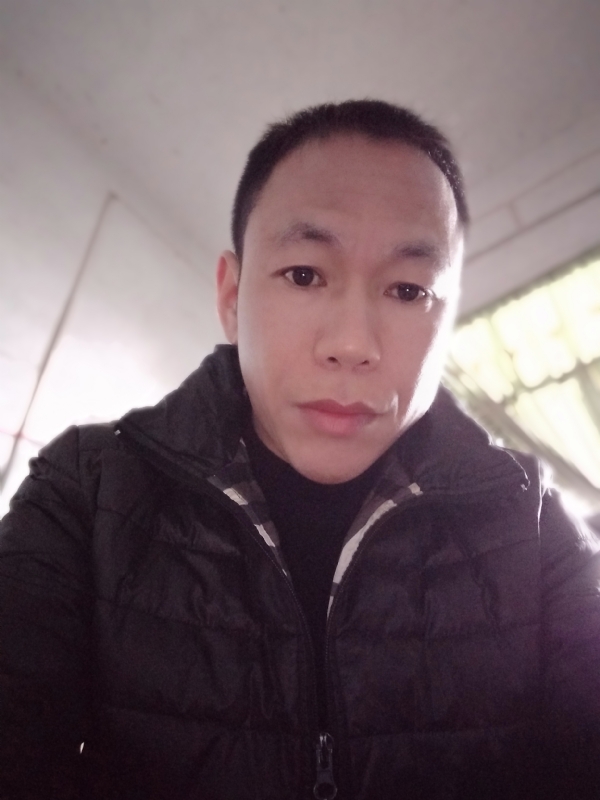 相信真爱的第一张照片--梅州相亲服务中心