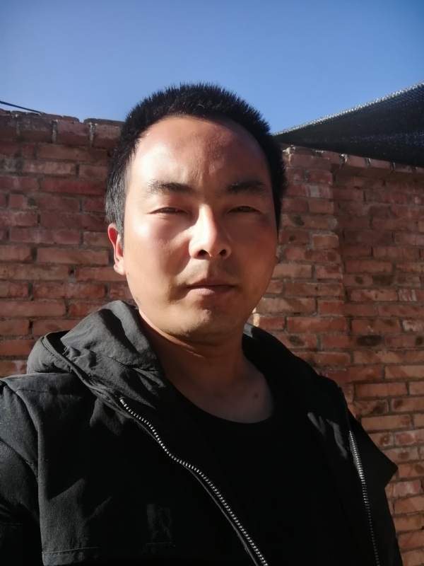 流年寂寞了谁的容颜的第一张照片--梅州相亲服务中心