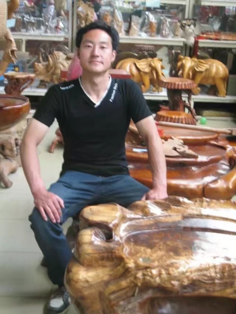 春暖花开的第一张照片--梅州相亲服务中心