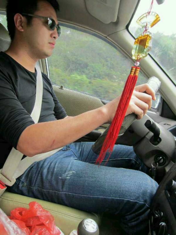 熊猫的第一张照片--梅州相亲服务中心