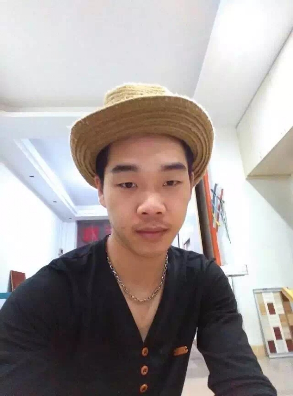 相知相伴的第一张照片--梅州相亲服务中心