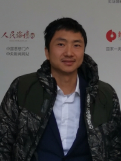 明的第一张照片--梅州相亲服务中心