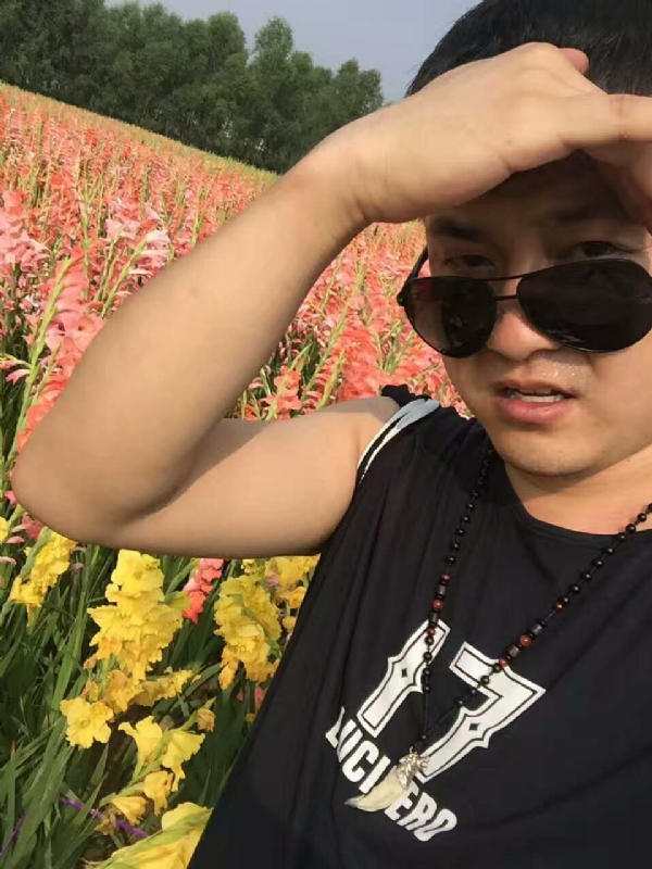 QH-蓝细胞的第一张照片--梅州相亲服务中心