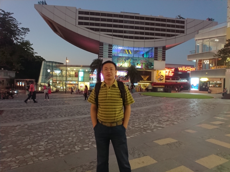 人间四月天的第一张照片--梅州相亲服务中心