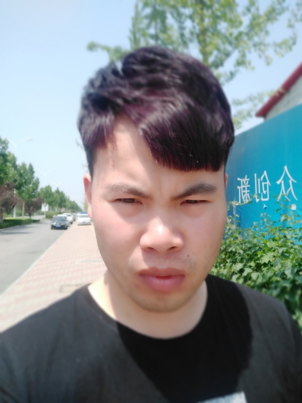 迷迭无情的第一张照片--梅州相亲服务中心