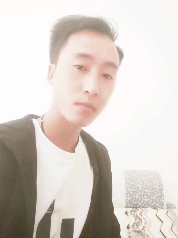 萧艺的第一张照片--梅州相亲服务中心