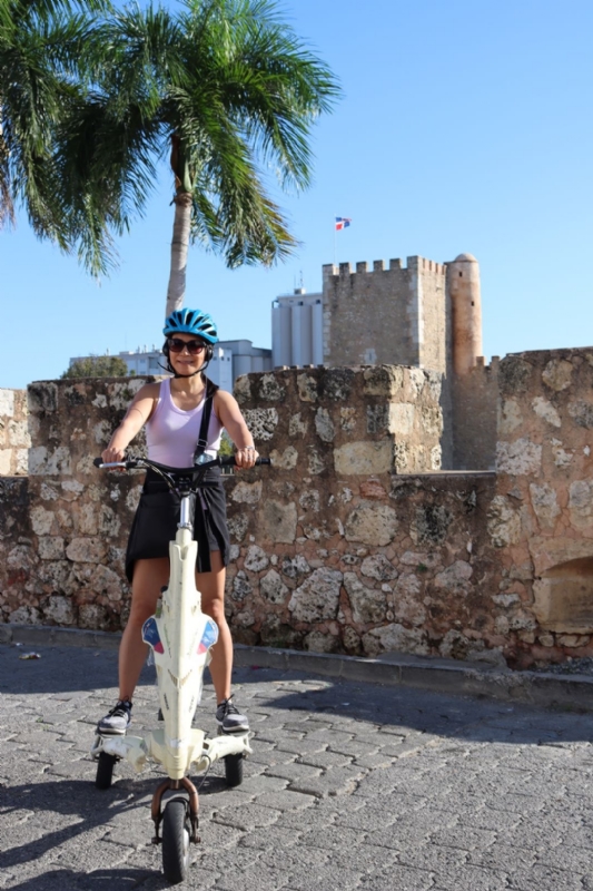 Happy的第一张照片--梅州相亲服务中心