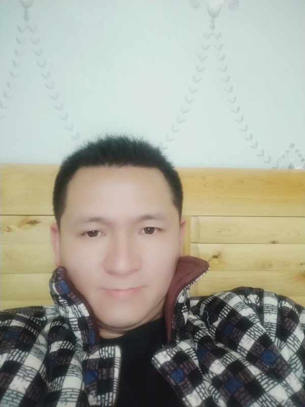 寻找一个真实的她的第一张照片--梅州相亲服务中心