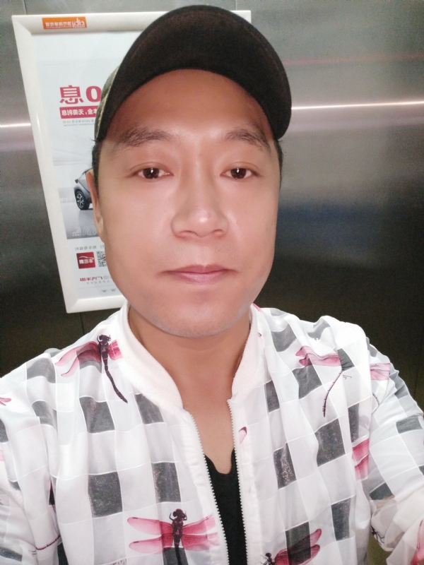 hainy的第一张照片--梅州相亲服务中心